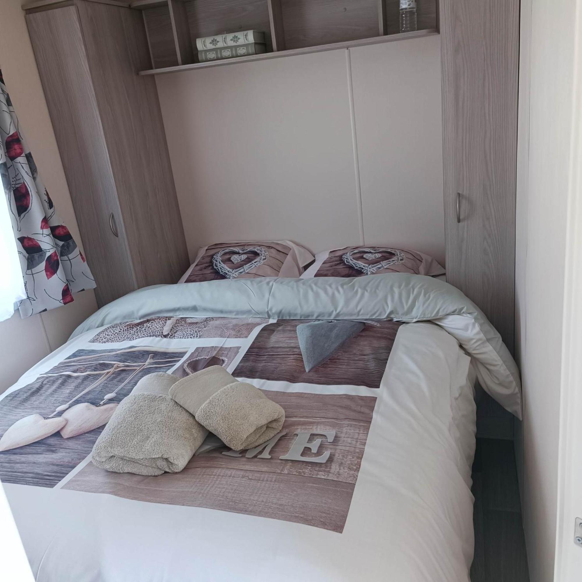 Caravan Aan Zee Arnani Middelkerke Bagian luar foto